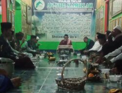 Setiap Minggu Malam , Jama’ah Majlis Taklim An-Nur Kamillah, Rutin Bersholawatan