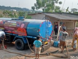 Bantuan Sosial Berupa Air Bersih dari Caleg PDIP Dapil II, Ari Indra David, S.H.,M.H di Sambut Gembira Oleh Warga