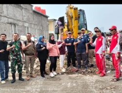 Pemdes Pasirsari Bersama UPTD Wilayah VI Lakukan Pengangkutan Sampah