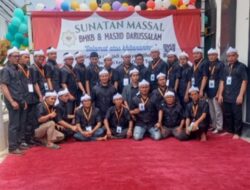 Berbagi Kasih BMKB Dengan 107 peserta Sunatan Masal